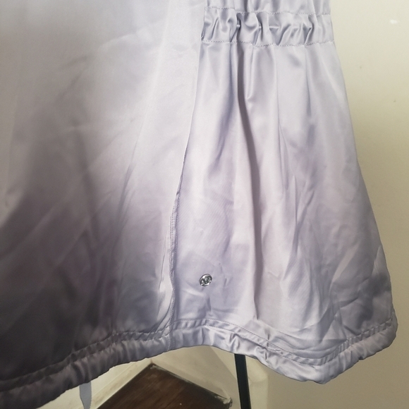 Lululemon wanderful Capelet - Picture 5 of 13